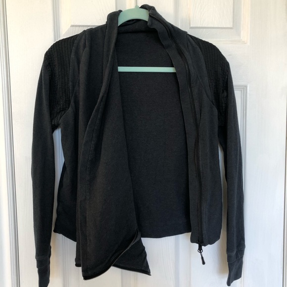 Lululemon Sway cowl-neck jacket, charcoal grey, size 4 - Picture 7 of 11